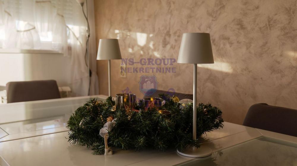 Slika 5 - Četvorosoban, 71m2, Liman 2 Novi Sad, sa terasom, ima lift