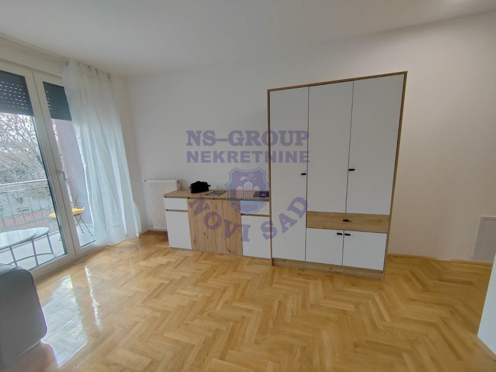 Slika 3 - Garsonjera 32m2 Bulevar patrijarha Pavla