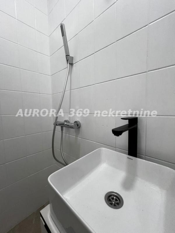 Slika 7 - POVOLJNO! NOVI SAD, BANATIĆ. RENOVIRANA, POLUNAMEŠTENA GARSONJERA NA ODLIČNOJ LOKACIJI