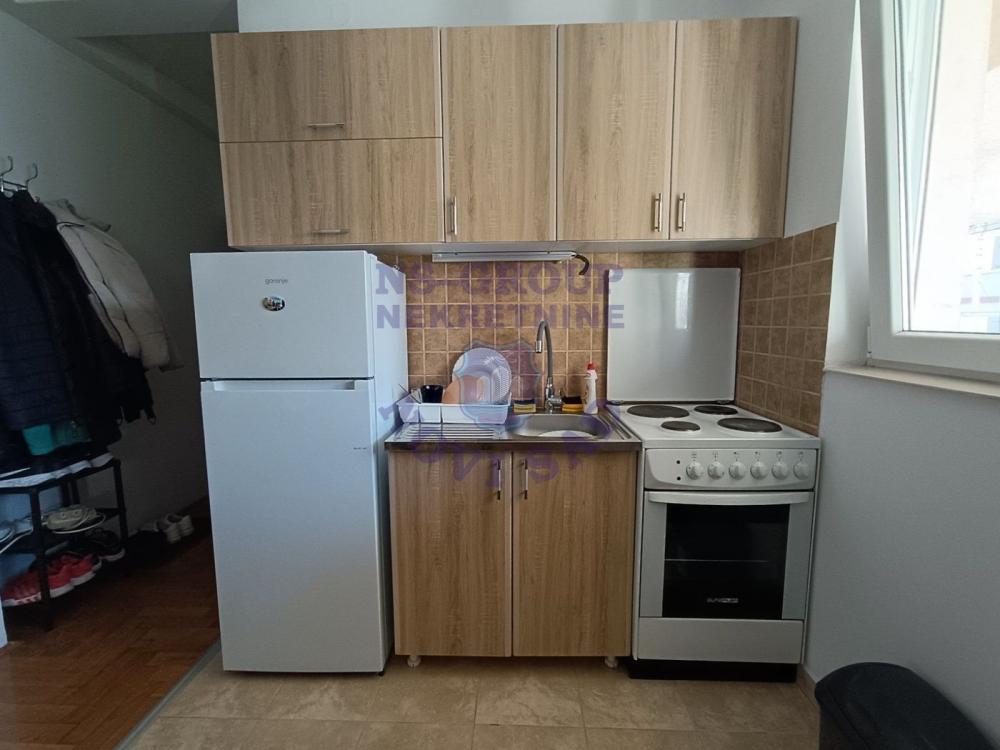 Slika 2 - Prodaja stana, 25m2, Detelinara Novi Sad