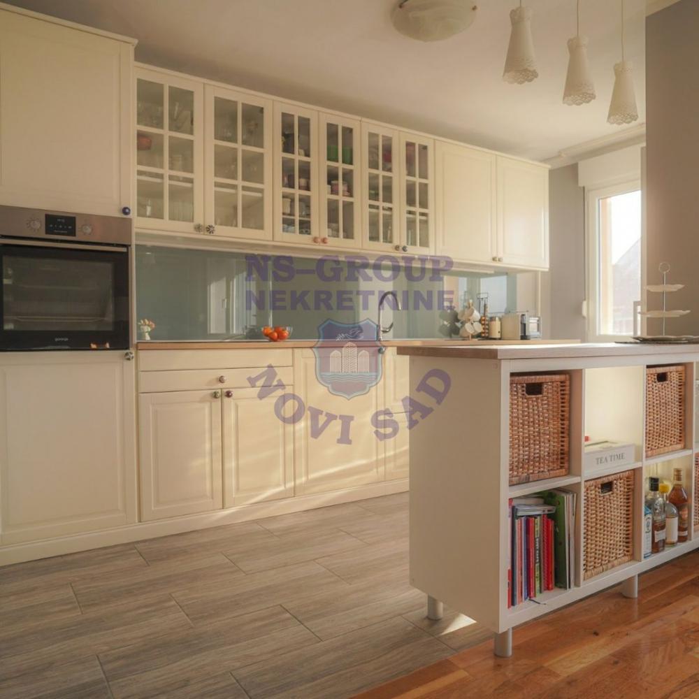 Slika 2 - Odlican trosoban na Limanu 4!