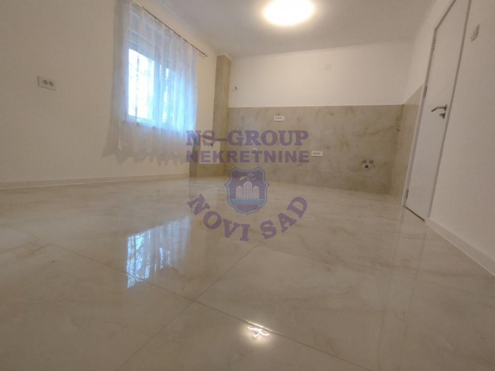 Glavna slika -Kompletno renoviran stan na Staroj Detelinari