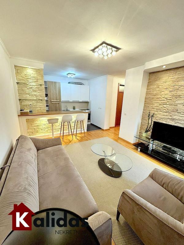 Glavna slika -Stan,NOVI SAD,CENTAR,kv: 52, € 216300, ID: 1008126