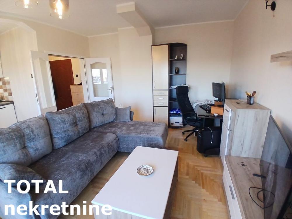 Slika 6 - Stan,NOVI SAD,BULEVAR EVROPE,kv: 54.00, € 140000, ID: 1102134