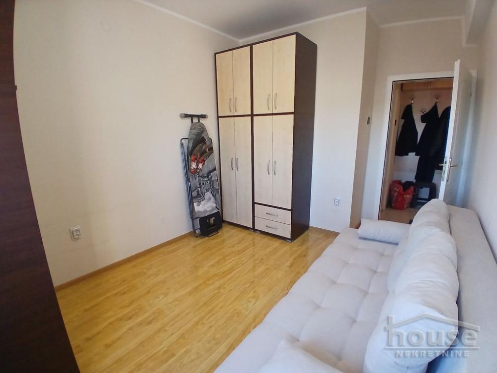 Slika 9 - Stan,NOVI SAD,BULEVAR EVROPE,kv: 54.00, € 140000, ID: 1065286