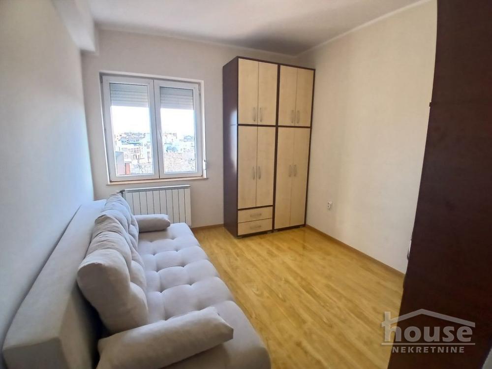 Slika 8 - Stan,NOVI SAD,BULEVAR EVROPE,kv: 54.00, € 140000, ID: 1065286