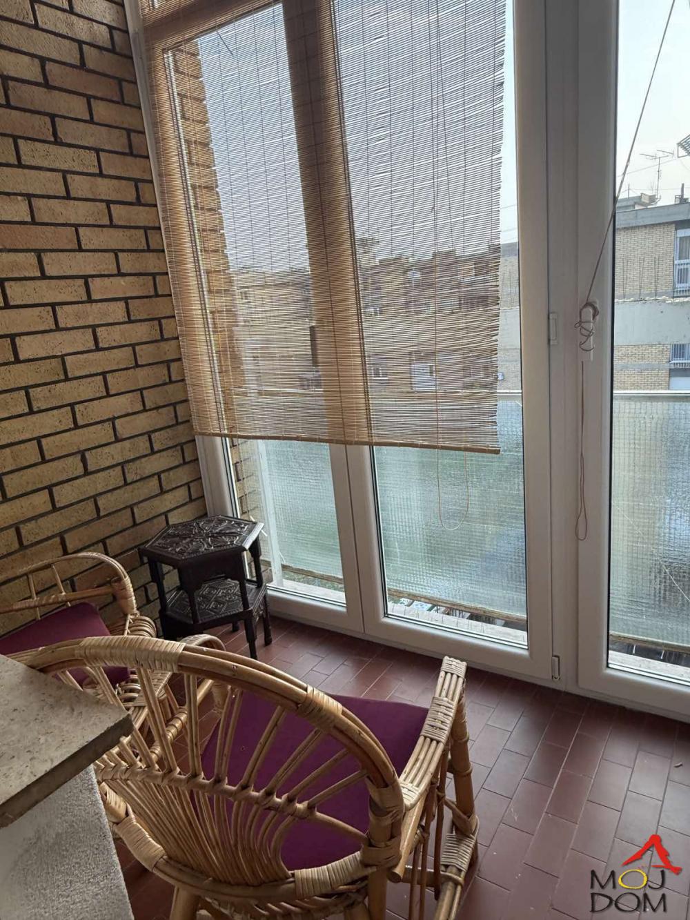 Slika 9 - Stan,NOVI SAD,KEJ,kv: 42, € 122600, ID: 1031719