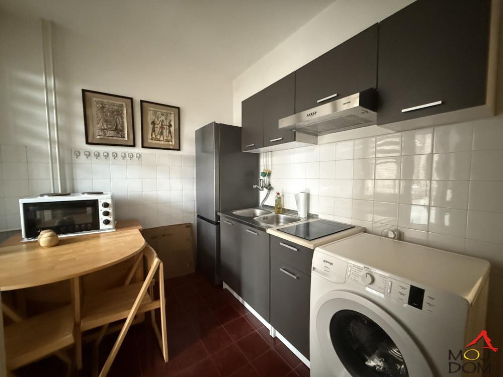 Slika 5 - Stan,NOVI SAD,KEJ,kv: 42, € 122600, ID: 1031719