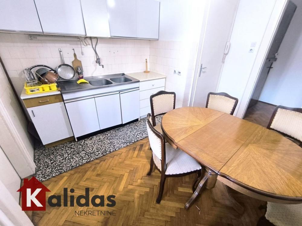 Slika 8 - Stan,NOVI SAD,CENTAR,kv: 66, € 203900, ID: 1008503