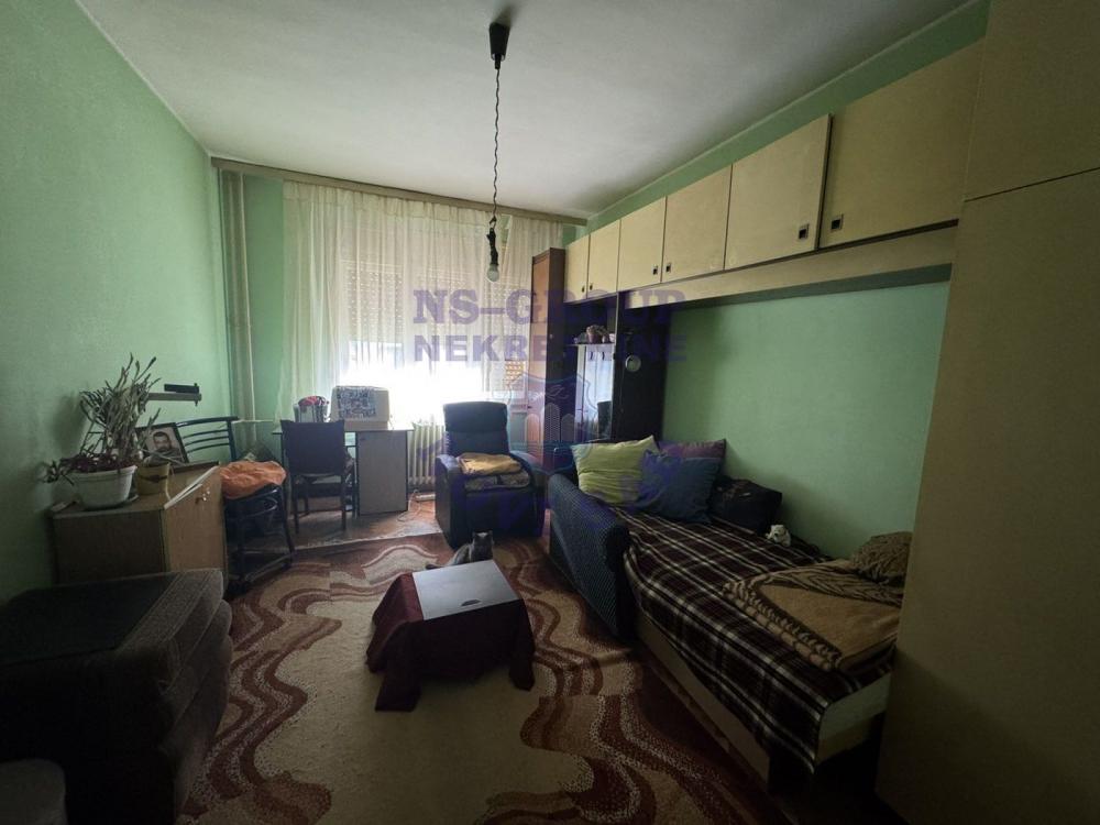 Slika 2 - Dvosoban, 67m2, Beogradski kej Novi Sad, sa terasom, ima lift