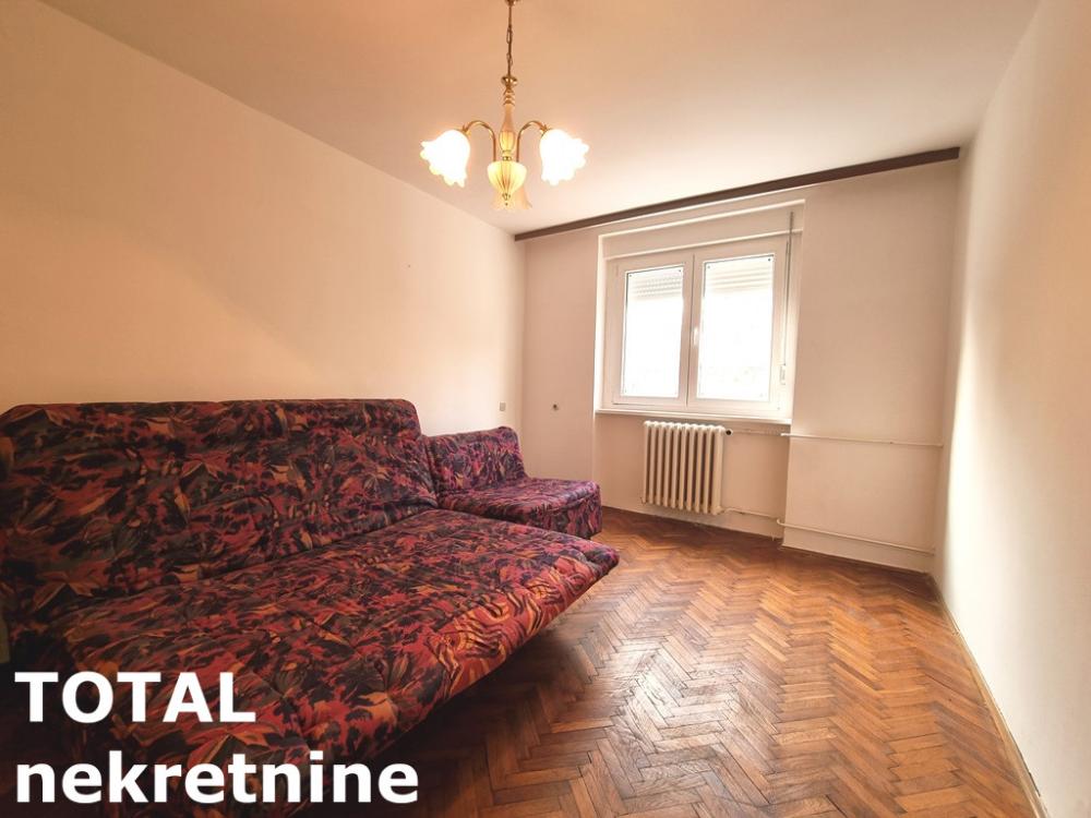 Slika 4 - Stan,NOVI SAD,DETELINARA,kv: 47.00, € 110000, ID: 1102133