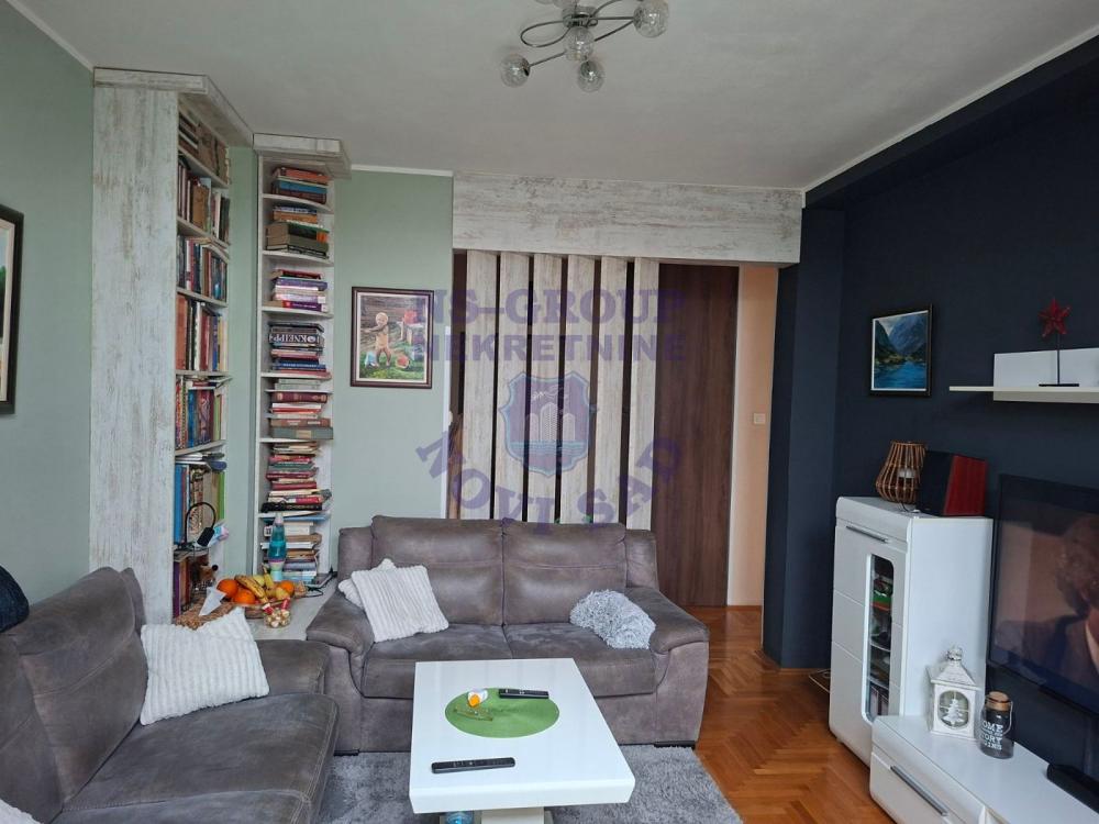 Slika 6 - Odlicna nekretnina na Novoj Detelinari !