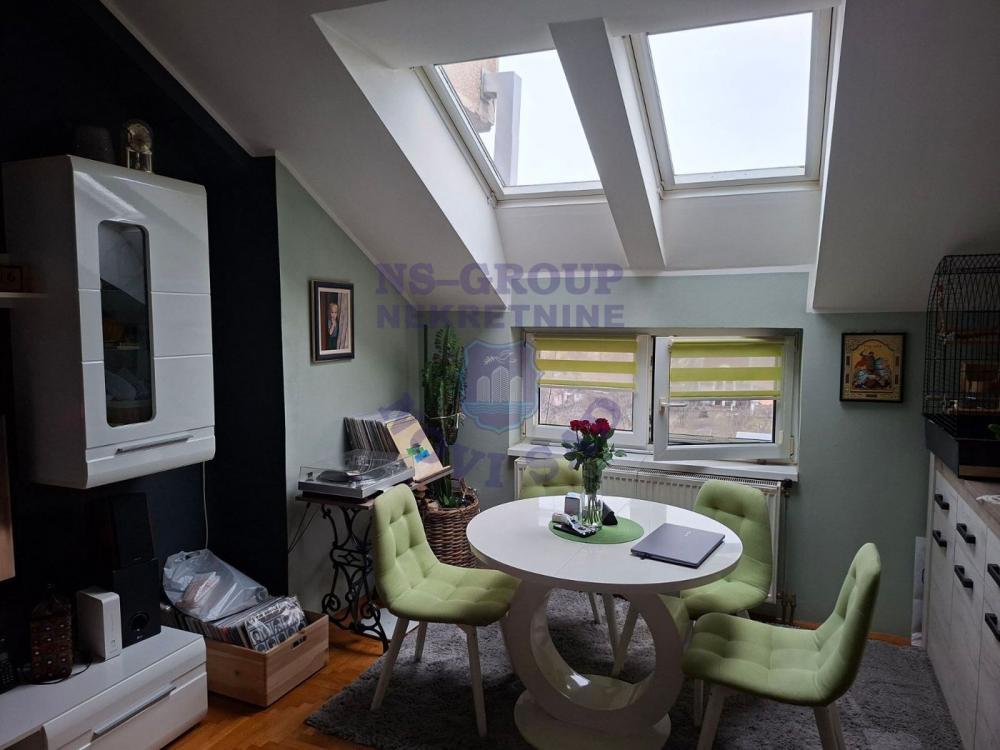 Glavna slika -Odlicna nekretnina na Novoj Detelinari !