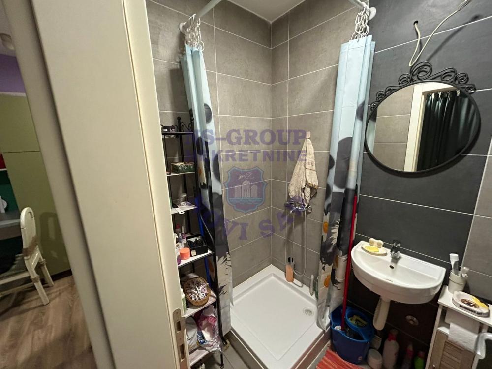 Slika 0 - Odmah useljiva garsonjera na Adicama !