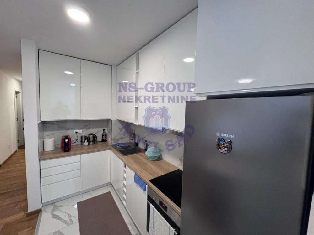 Slika 3 - Trosoban stan na Bulevaru