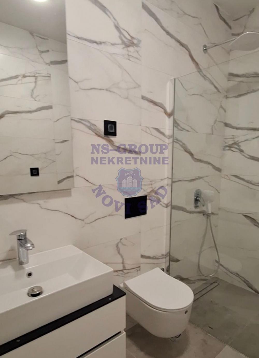 Slika 6 - Dvosoban, 44m2, Telep Novi Sad, ima lift