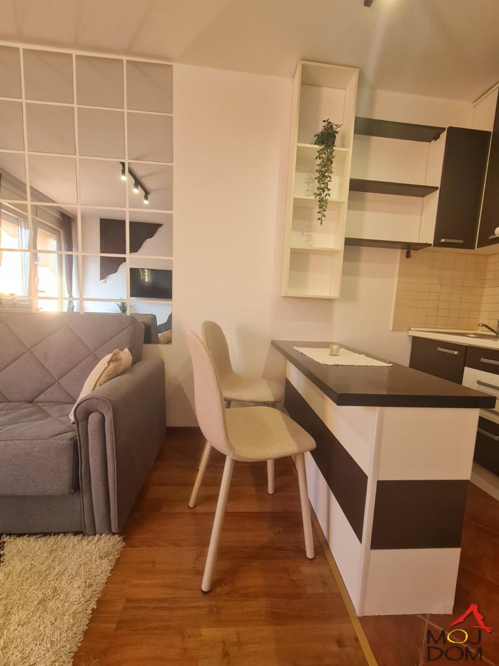 Slika 5 - Stan,NOVI SAD,NOVA DETELINARA,kv: 24, € 88500, ID: 1031739