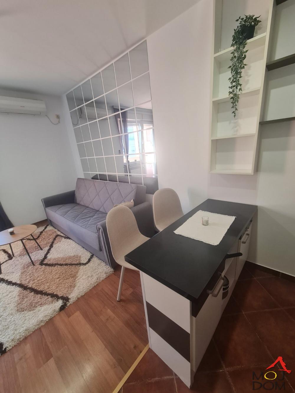 Slika 3 - Stan,NOVI SAD,NOVA DETELINARA,kv: 24, € 88500, ID: 1031739