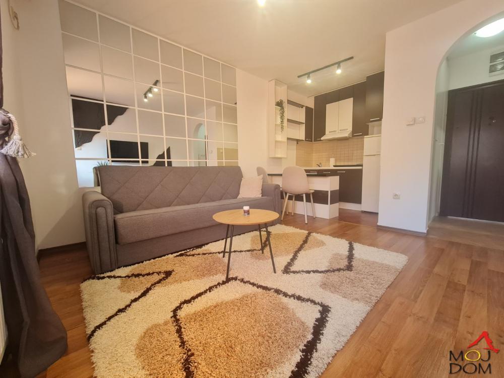 Slika 7 - Stan,NOVI SAD,NOVA DETELINARA,kv: 24, € 88500, ID: 1031739