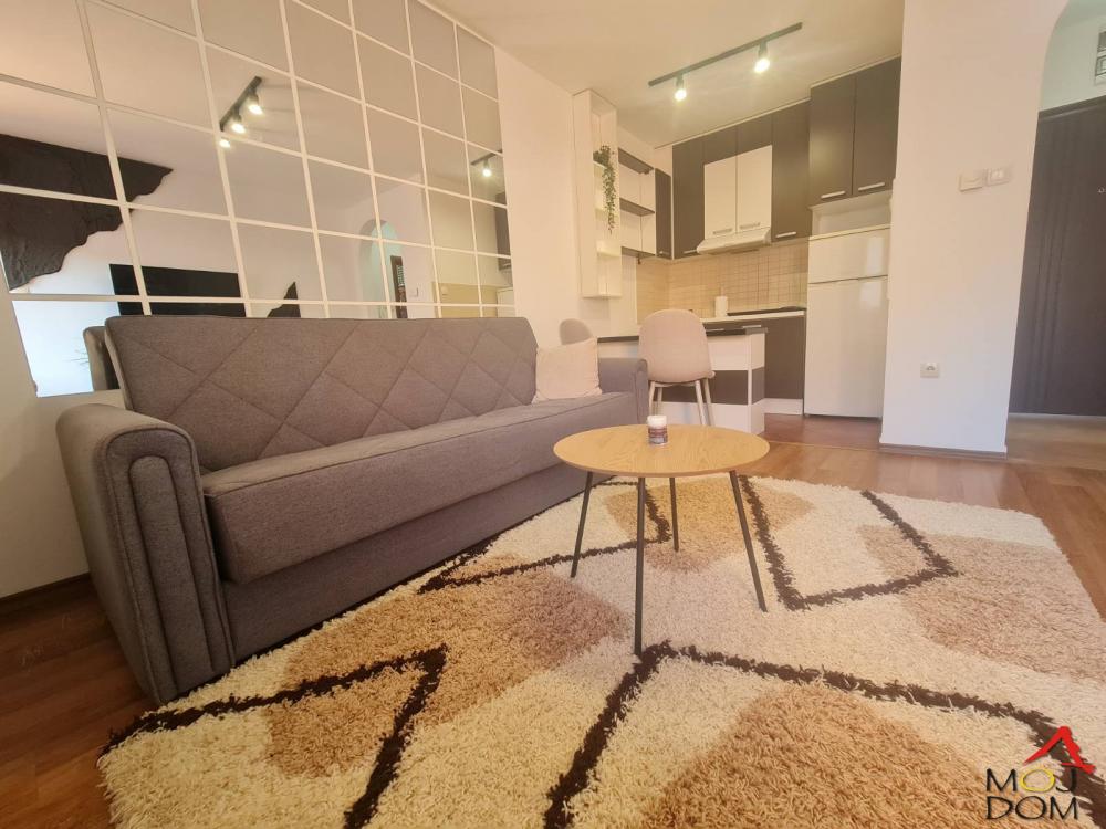 Slika 9 - Stan,NOVI SAD,NOVA DETELINARA,kv: 24, € 88500, ID: 1031739