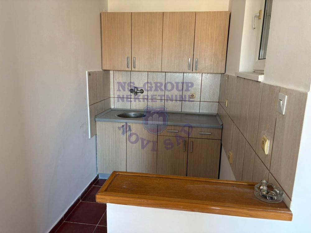 Slika 2 - Odlican dvosoban na  Sajmu!