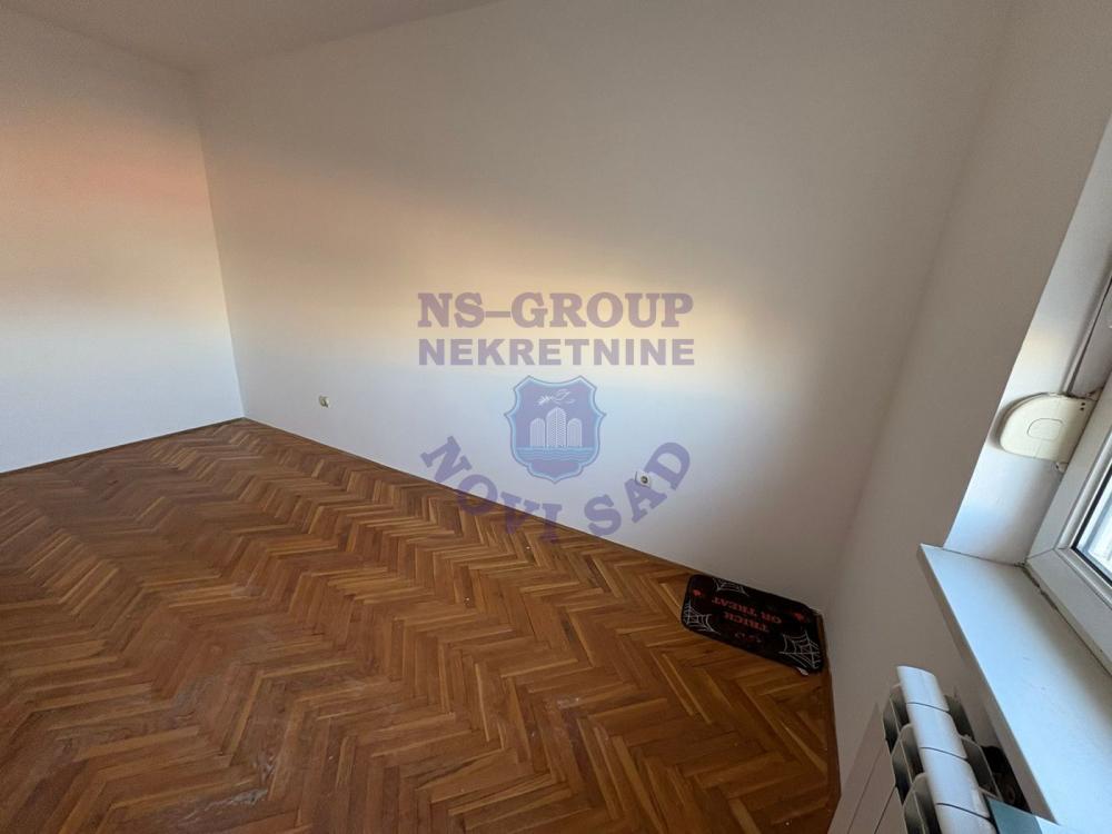 Slika 1 - Odlican dvosoban na  Sajmu!