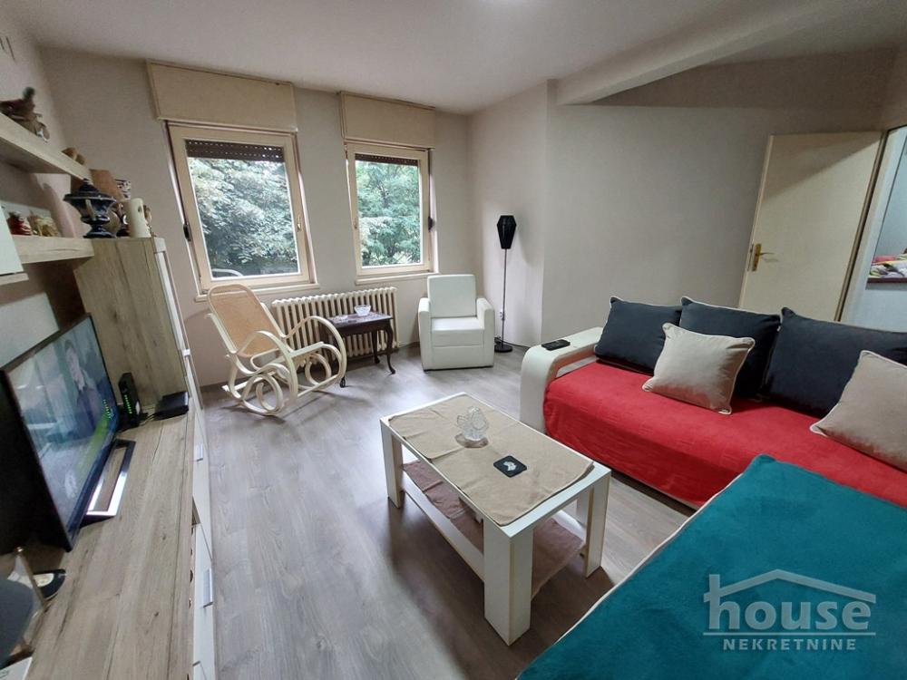 Slika 4 - Stan,NOVI SAD,NOVO NASELJE ŠONSI,kv: 41.00, € 110000, ID: 1065309