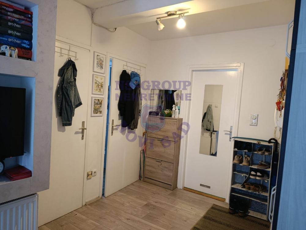 Slika 10 - Odličan četvorosoban stan na Novoj Detelinari