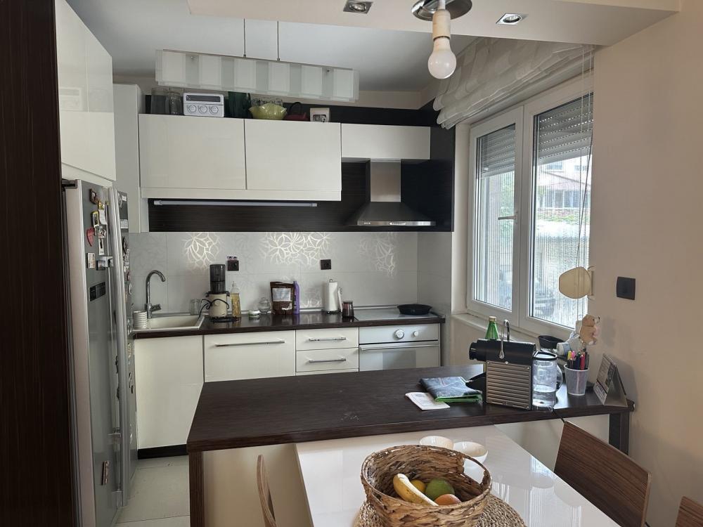 Slika 11 - Stan,NOVI SAD,GRBAVICA,kv: 67.00, € 200850, ID: 1058986