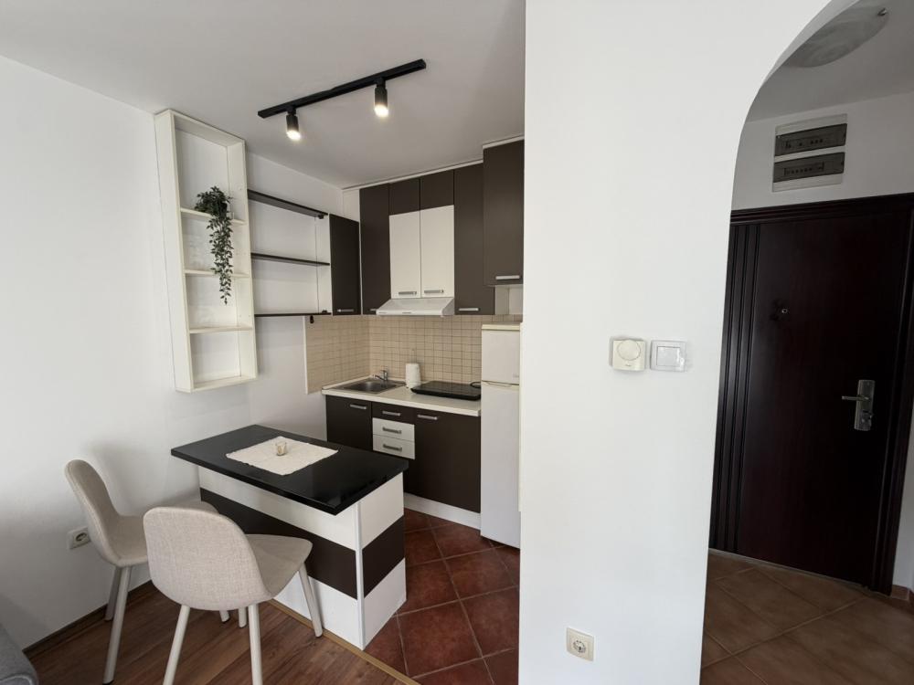 Slika 6 - Stan,NOVI SAD,NOVA DETELINARA,kv: 24, € 88500, ID: 1019291