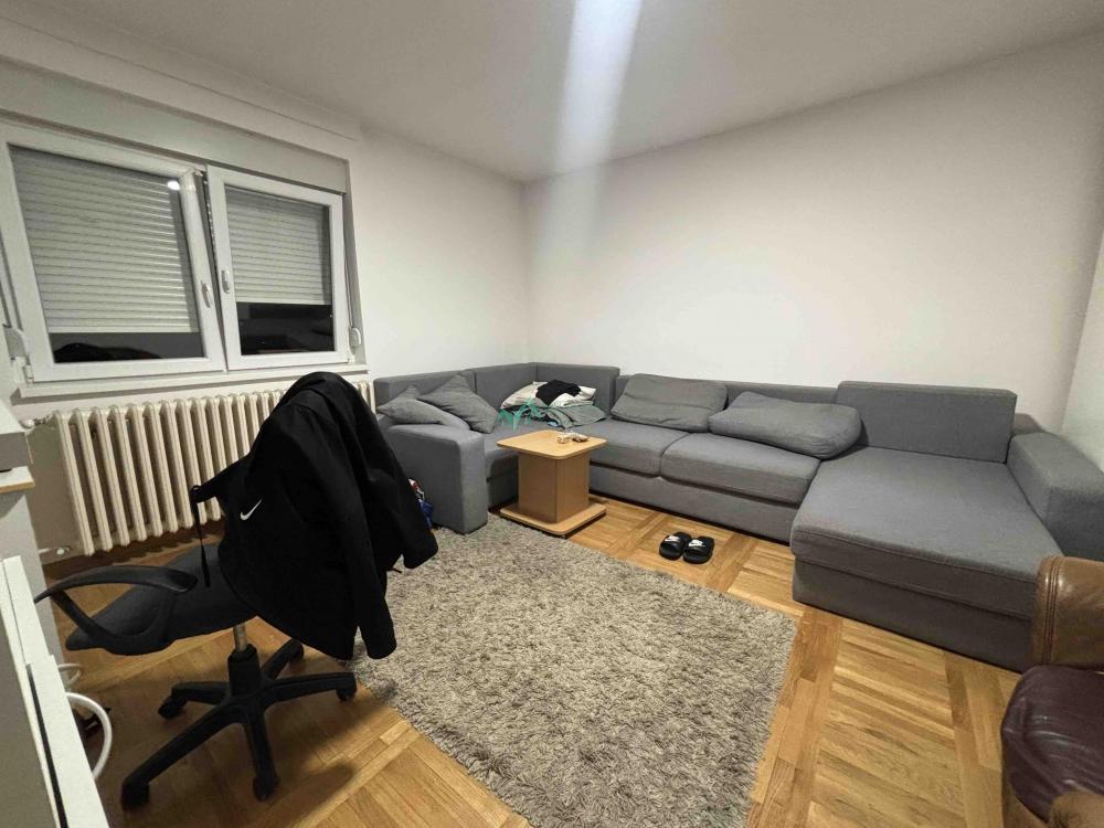 Glavna slika -NA PRODAJU - Dvosoban stan u okolini Sajma, funkcionalan raspored 