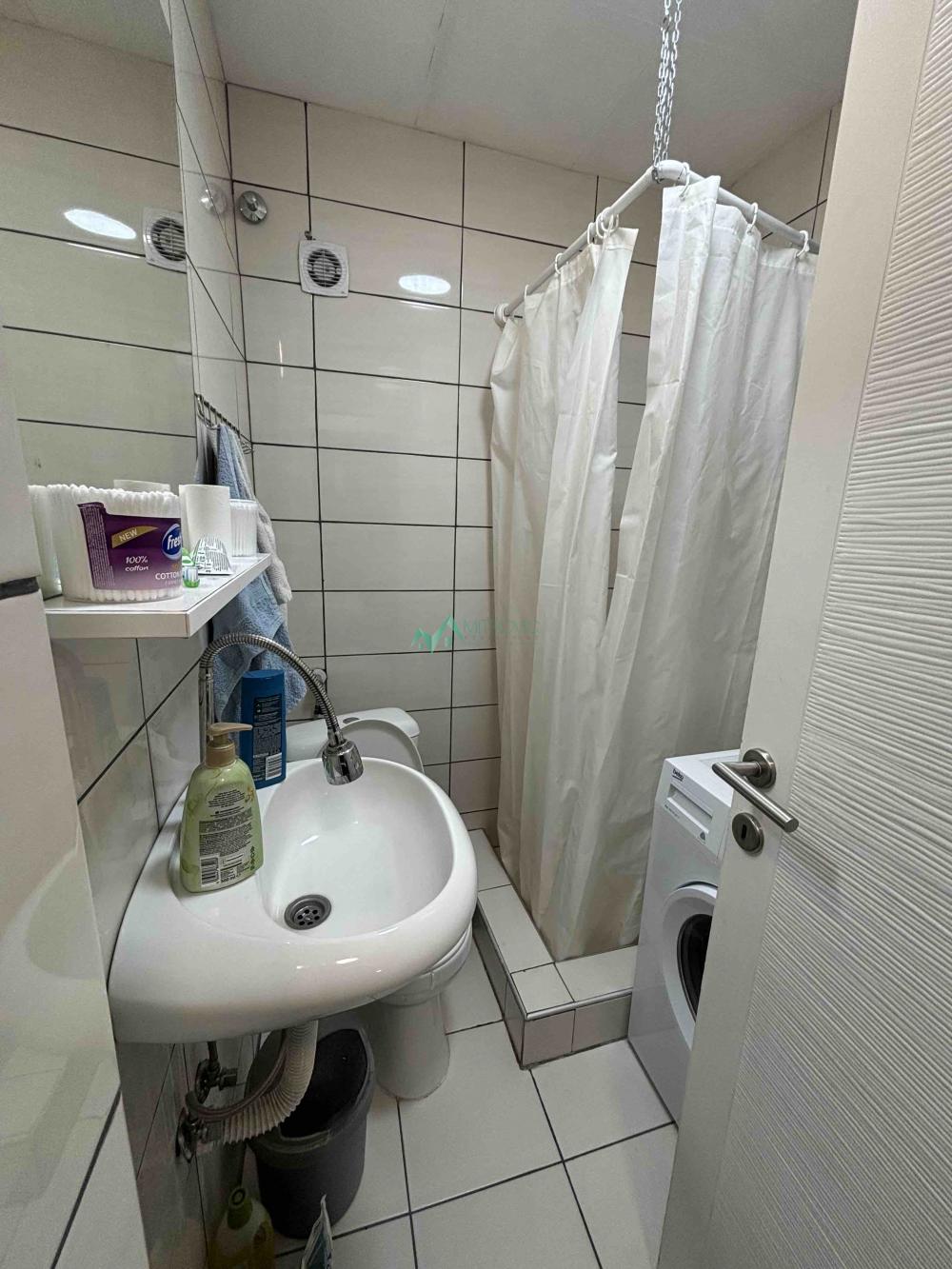 Slika 5 - NA PRODAJU - Dvosoban stan u okolini Sajma, funkcionalan raspored 