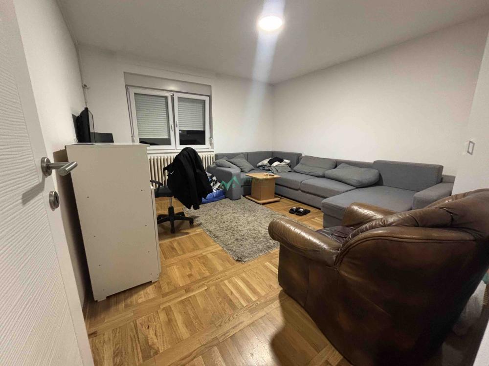 Slika 1 - NA PRODAJU - Dvosoban stan u okolini Sajma, funkcionalan raspored 