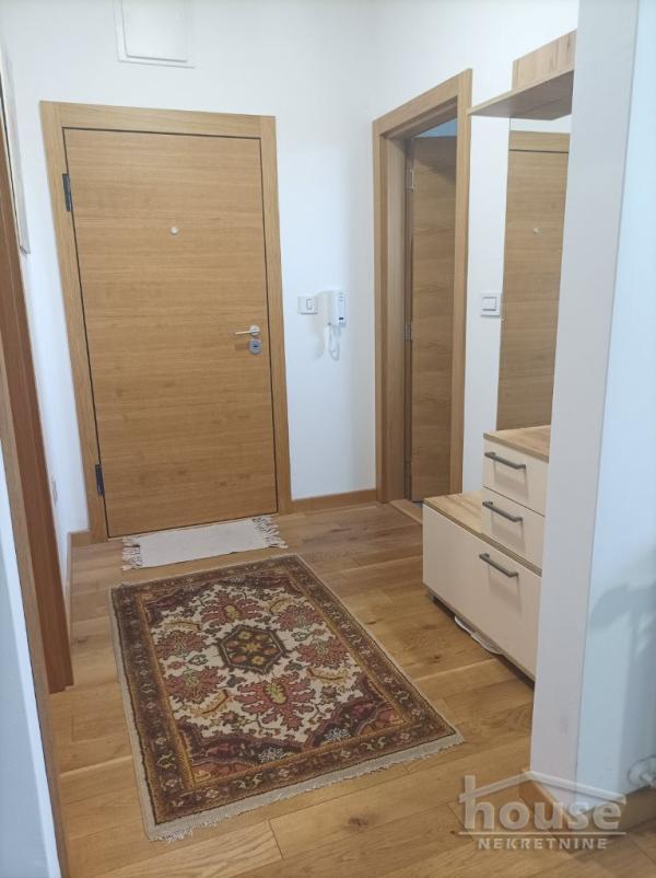 Slika 7 - Stan,NOVI SAD,CENTAR,kv: 35.00, € 140000, ID: 1065308