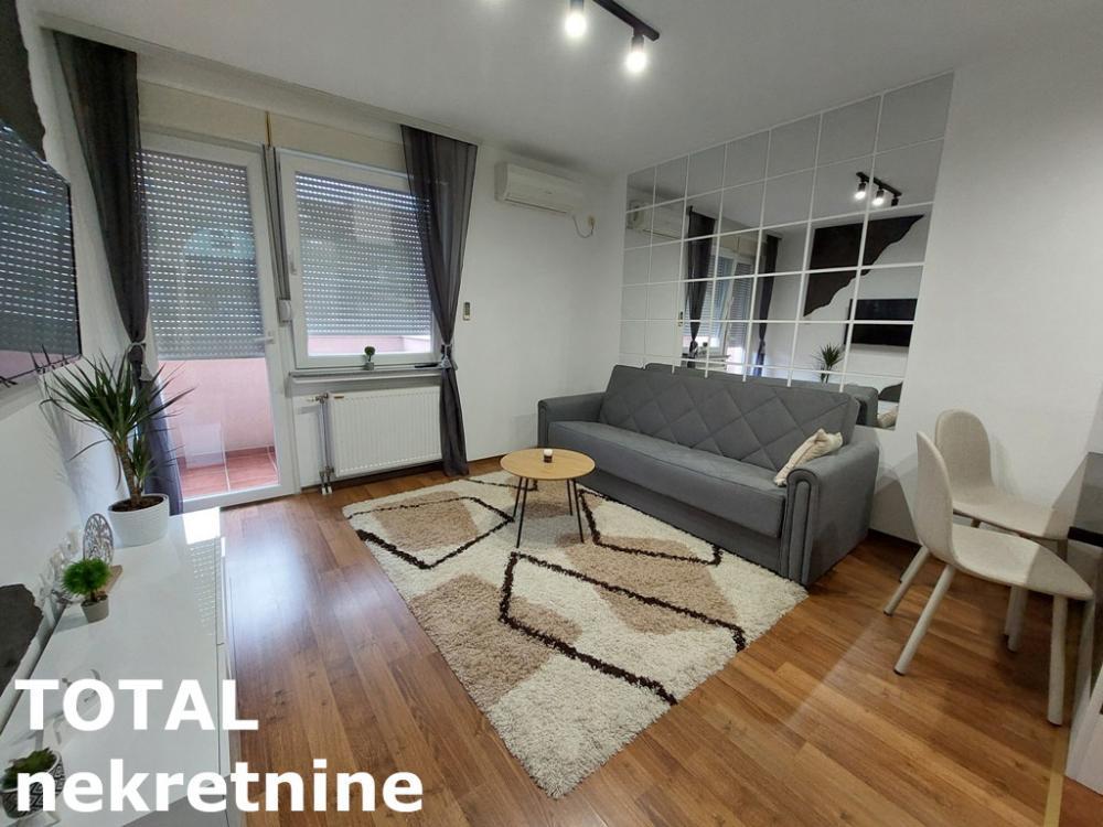 Glavna slika -Stan,NOVI SAD,NOVA DETELINARA,kv: 24.00, € 85930, ID: 1102170