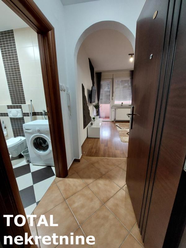 Slika 11 - Stan,NOVI SAD,NOVA DETELINARA,kv: 24.00, € 85930, ID: 1102170