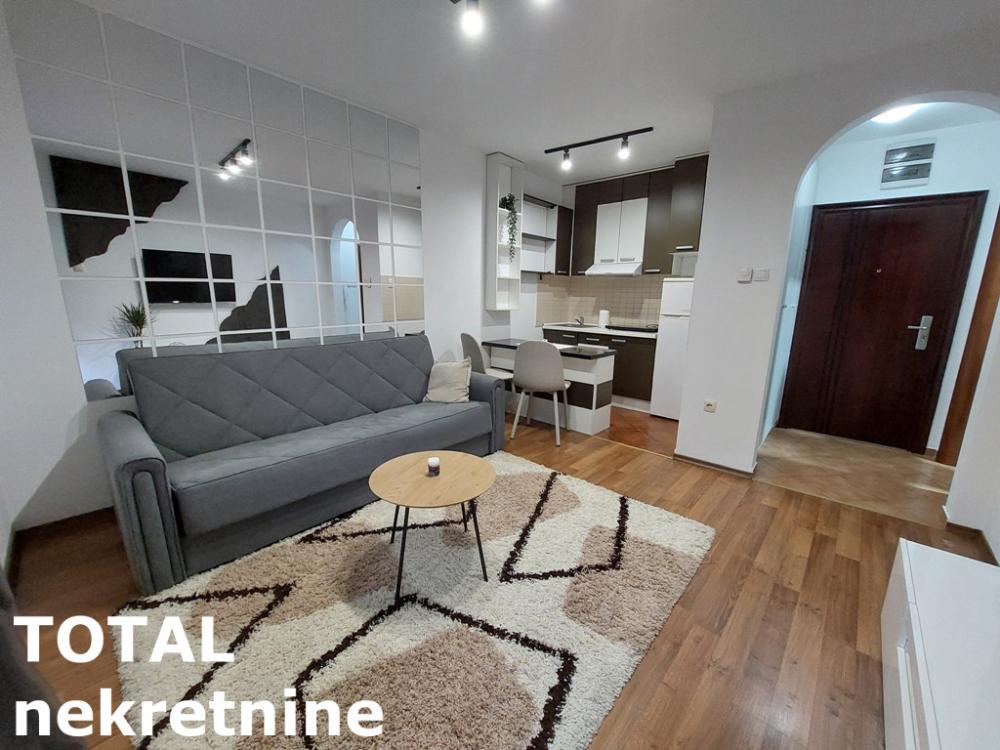 Slika 2 - Stan,NOVI SAD,NOVA DETELINARA,kv: 24.00, € 85930, ID: 1102170