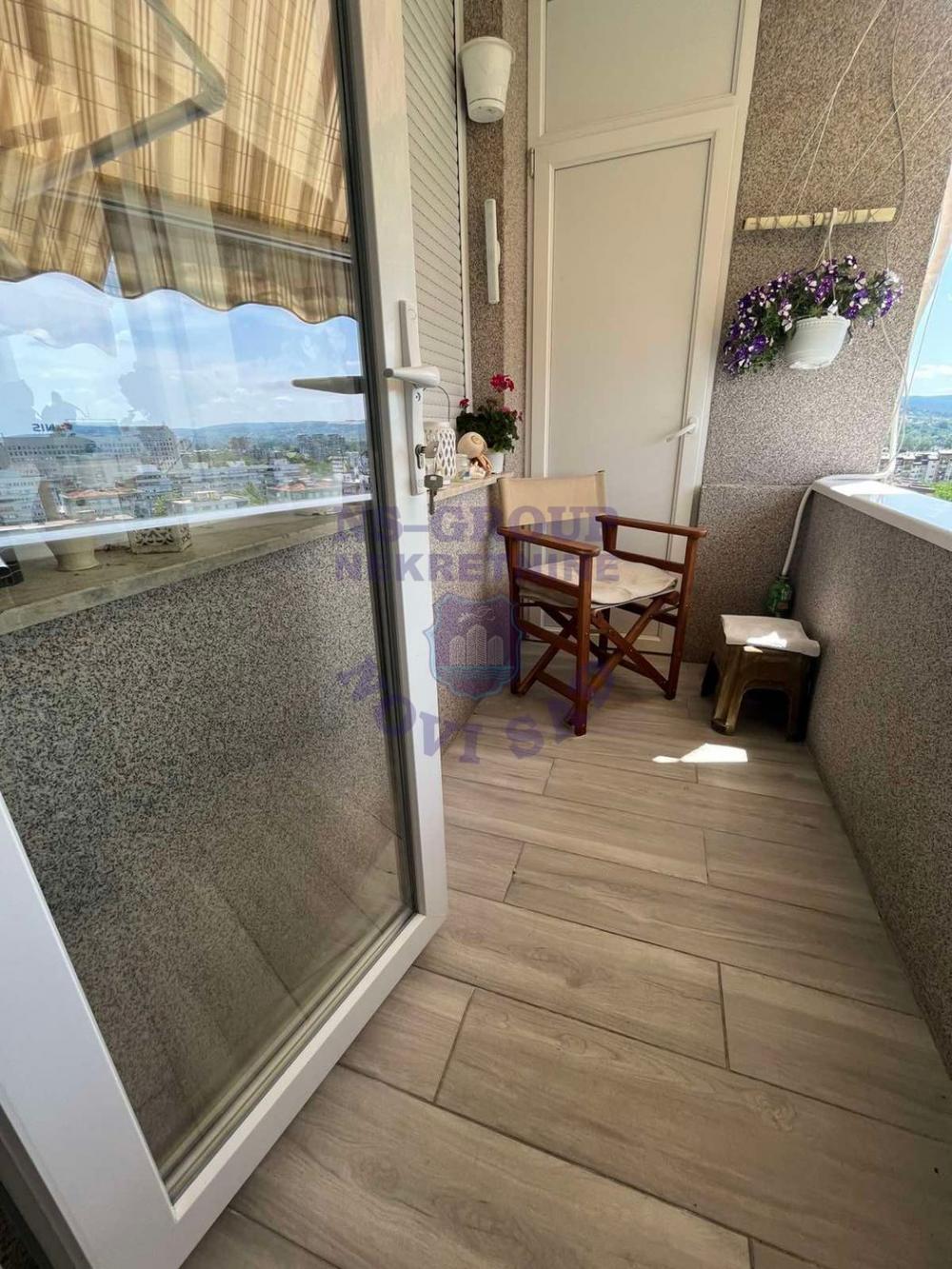 Slika 9 - Odličan četvorosoban stan na potezu Limana 2 