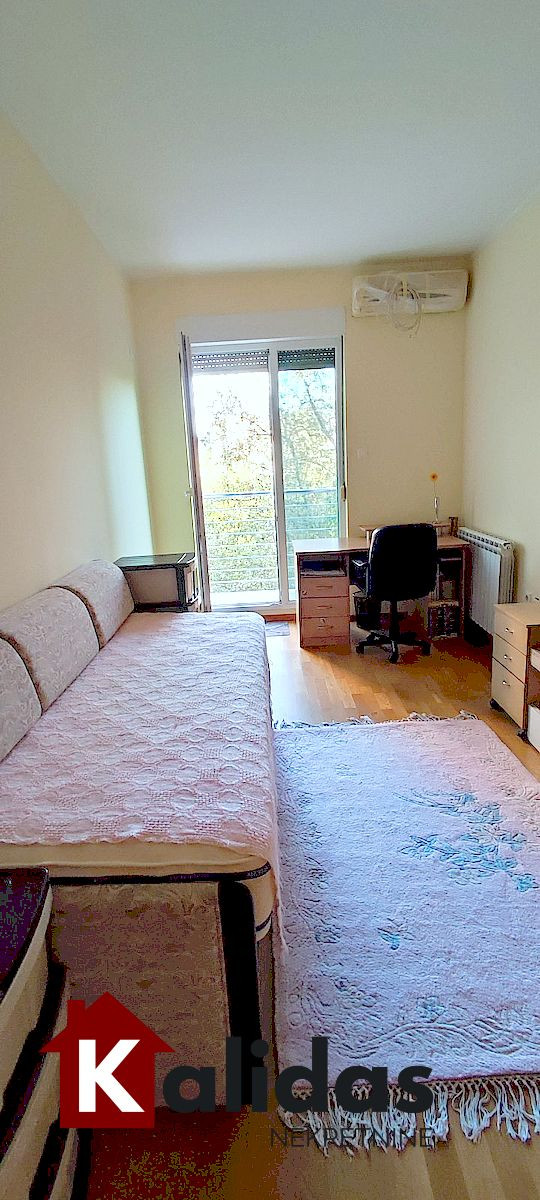 Slika 10 - Stan,NOVI SAD,LIMAN 3,kv: 90, € 283250, ID: 1008533