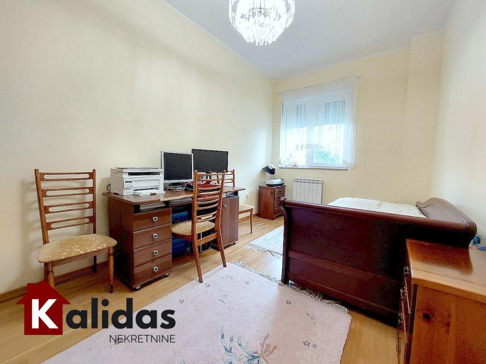 Slika 8 - Stan,NOVI SAD,LIMAN 3,kv: 90, € 283250, ID: 1008533