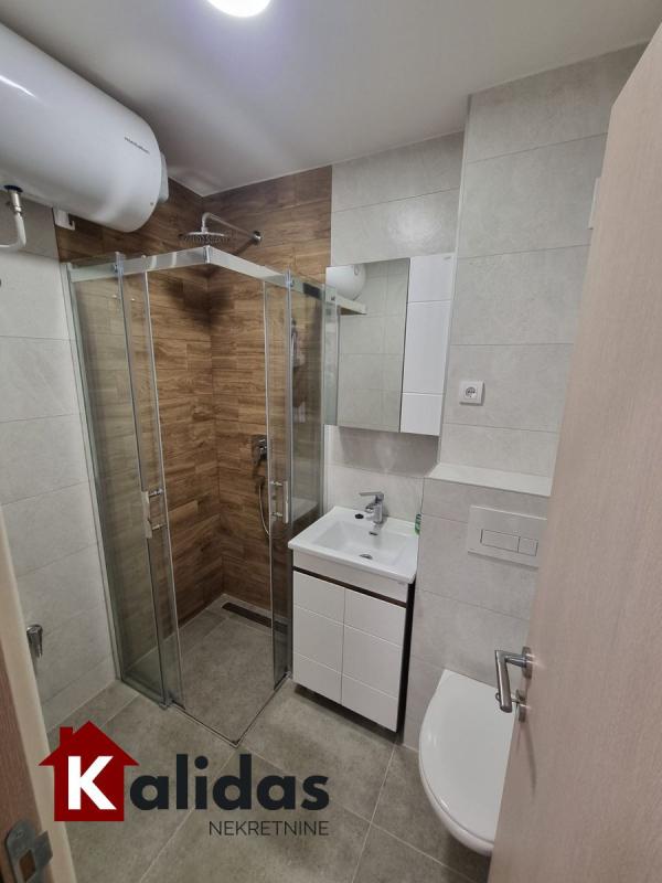 Slika 5 - Stan,NOVI SAD,DETELINARA,kv: 60, € 150380, ID: 1008531