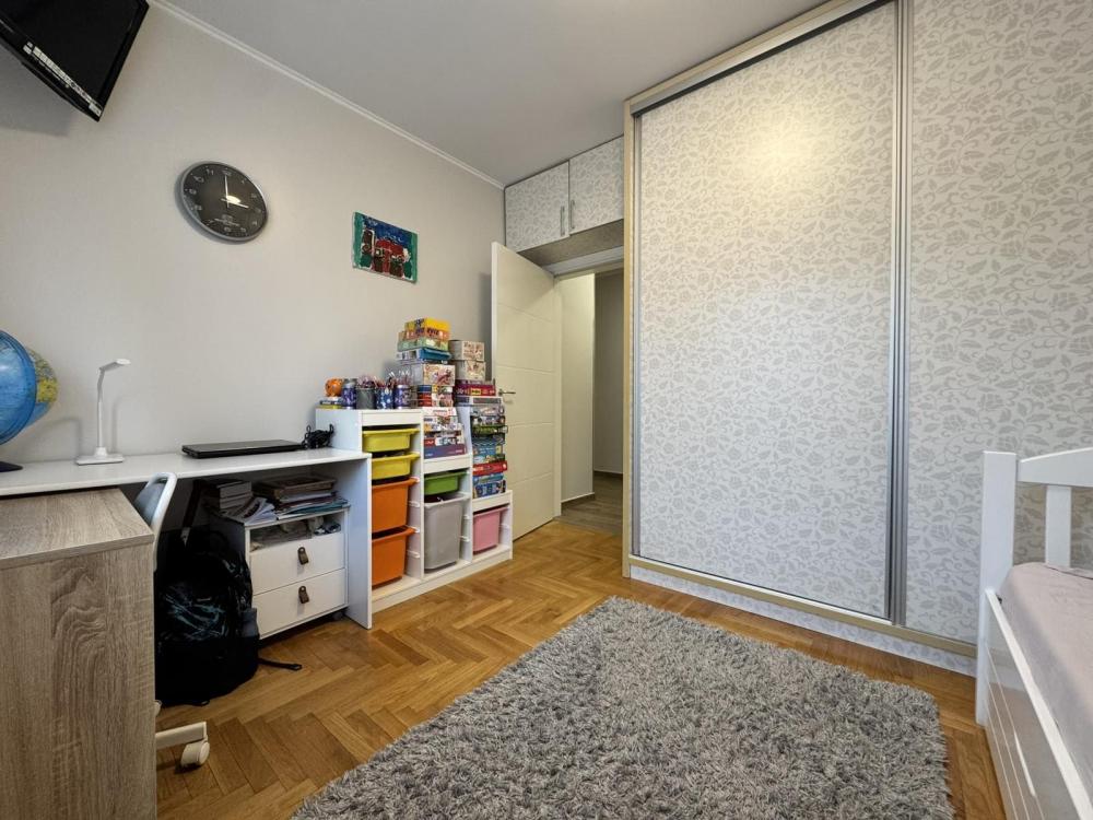 Slika 7 - VRHUNSKI TROSOBAN - 61m2 - Ostava u ceni!