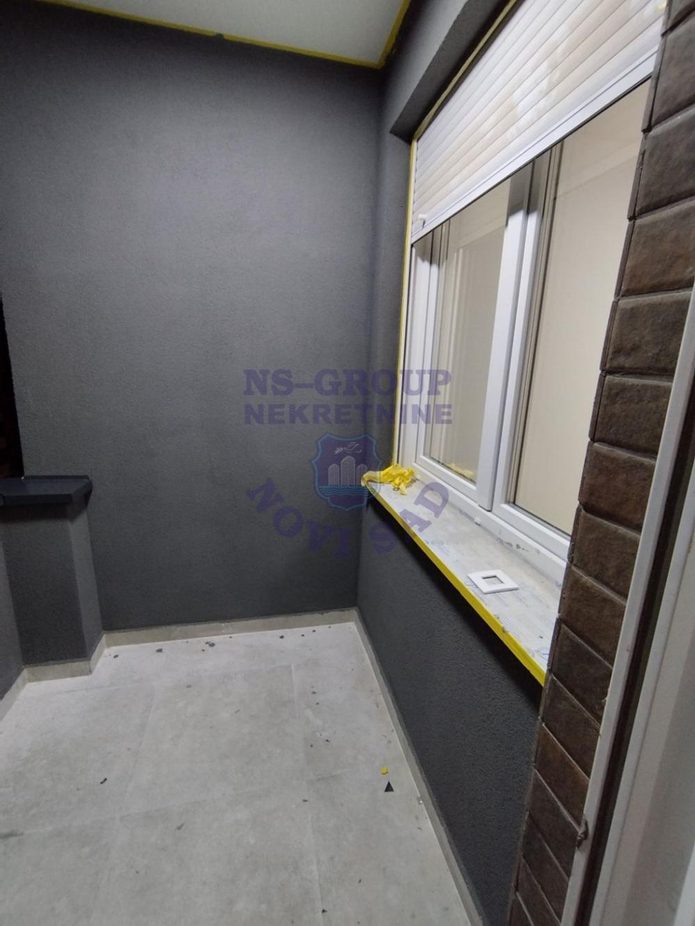 Slika 9 - Trosoban, nov, neuseljavan, Avijacija! š. 542595