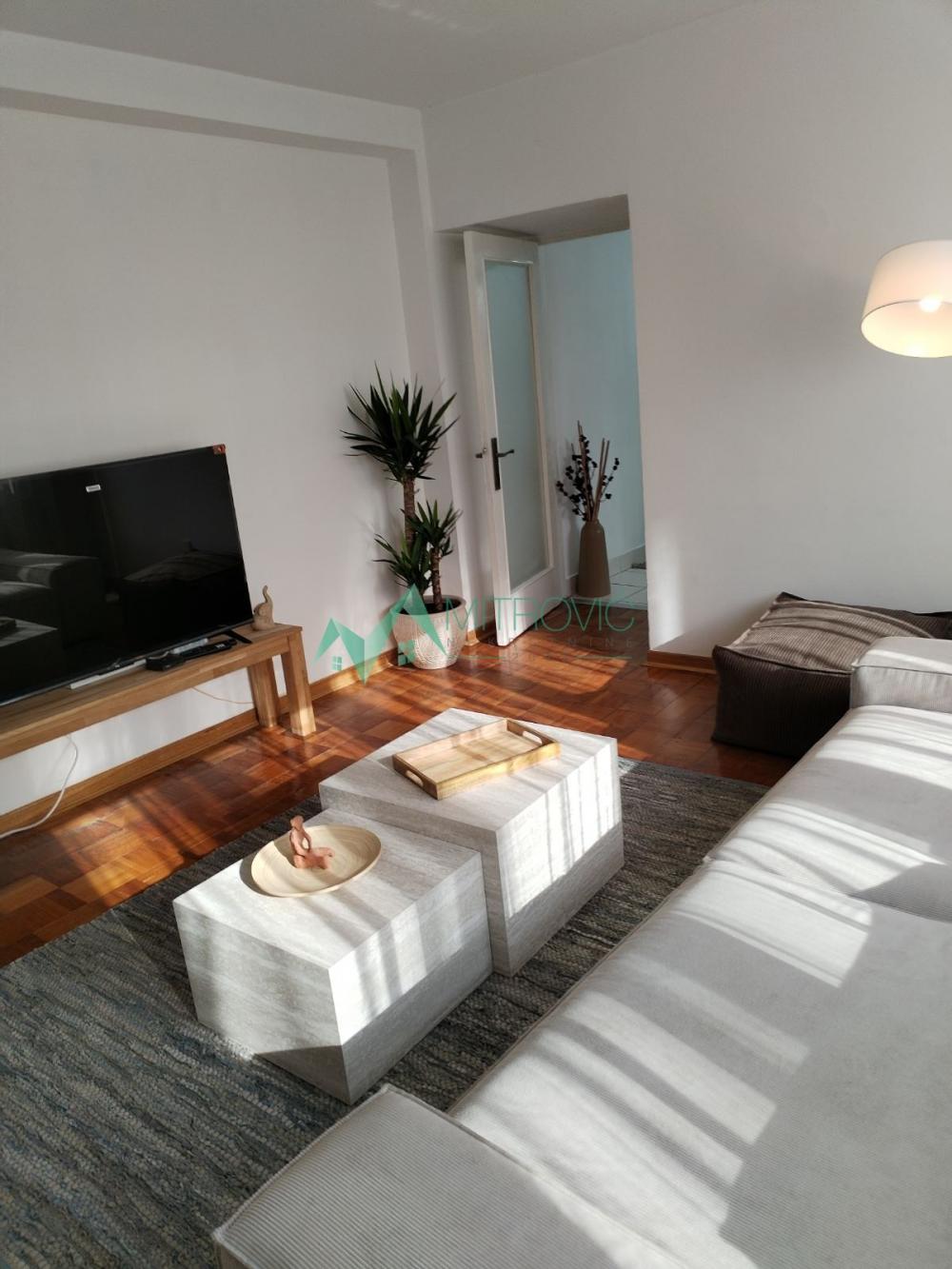 Slika 1 - Dvosoban, 47m2, Liman 1 Novi Sad, sa terasom, ima lift