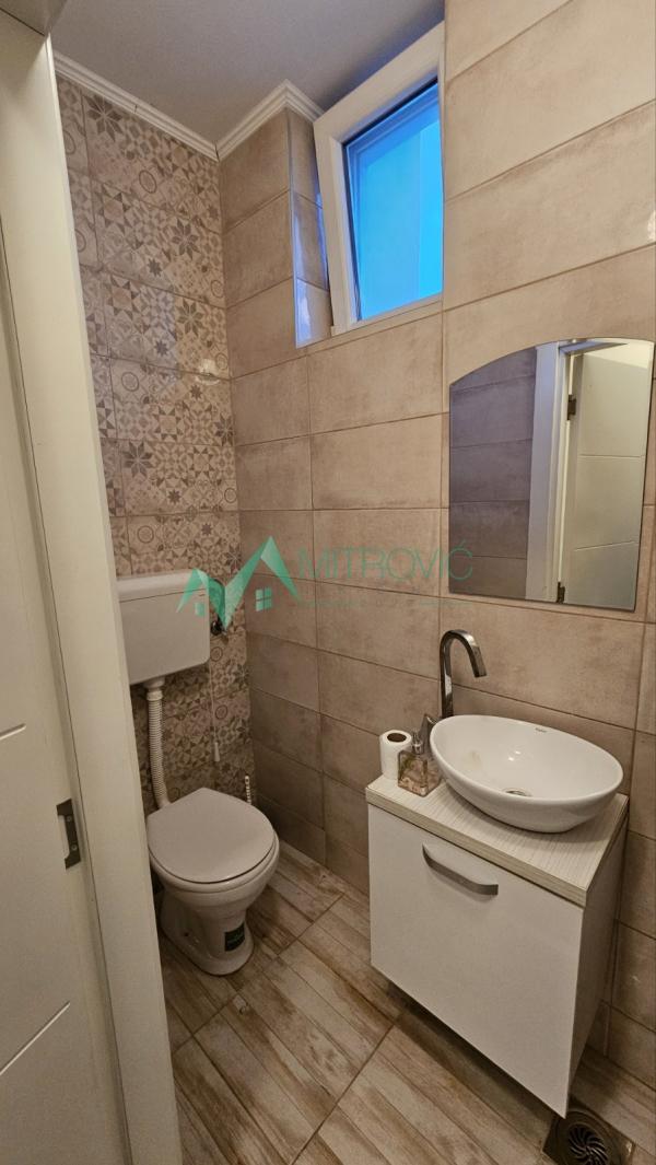 Slika 11 - Troiposoban stan 66 m² sa parking mestom 