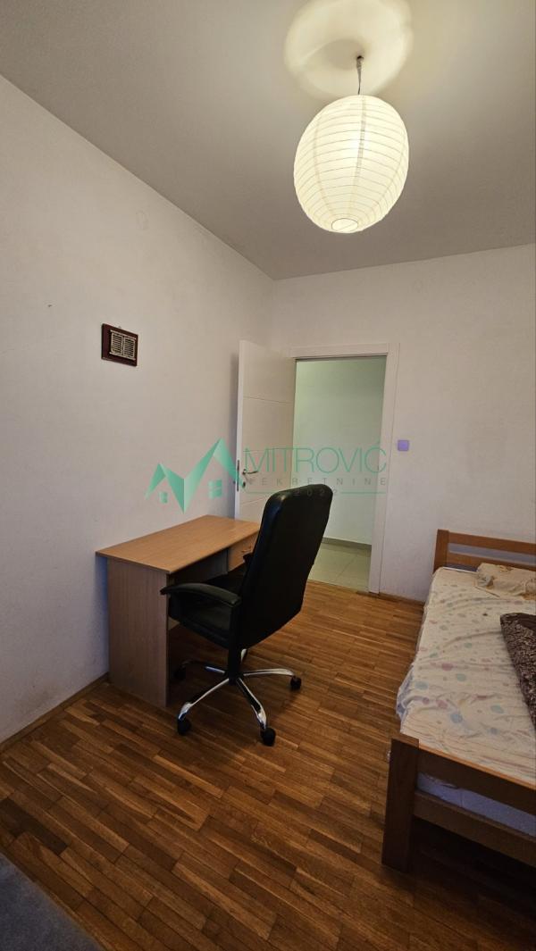 Slika 7 - Troiposoban stan 66 m² sa parking mestom 