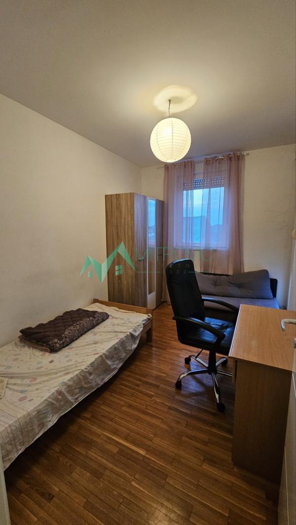 Slika 8 - Troiposoban stan 66 m² sa parking mestom 