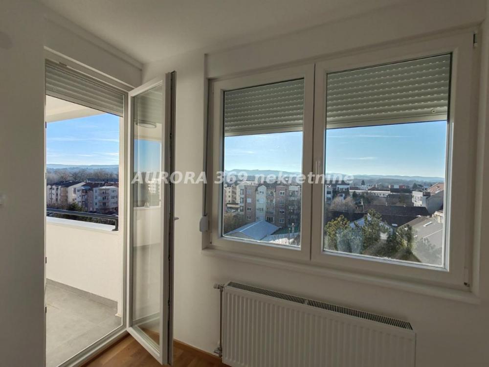 Slika 5 - PRODAJE SE NOV- ODMAH USELJIV STAN U NOVOM SADU- TELEP