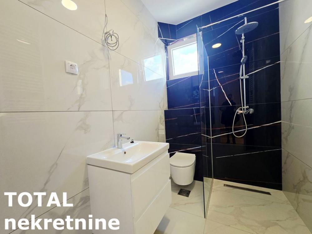 Slika 7 - Stan,NOVI SAD,TELEP,kv: 38.00, € 110000, ID: 1101675