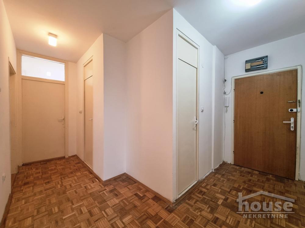 Slika 2 - Stan,NOVI SAD,AVIJACIJA,kv: 89.00, € 162000, ID: 1063478